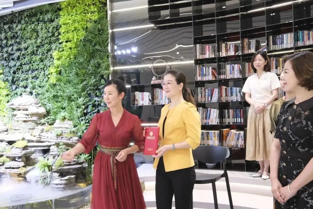 身家超千万的实体企业家，也在微信群做副业！